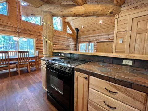 Tiny photo for 14177 Whitewater Loop, La Pine, OR 97739 (MLS # 220208171)