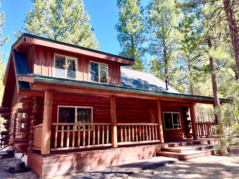 Tiny photo for 14177 Whitewater Loop, La Pine, OR 97739 (MLS # 220208171)