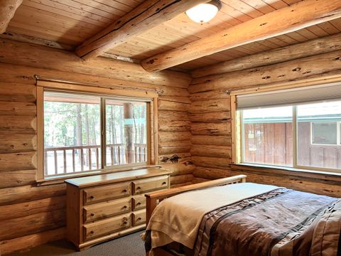 Tiny photo for 14177 Whitewater Loop, La Pine, OR 97739 (MLS # 220208171)