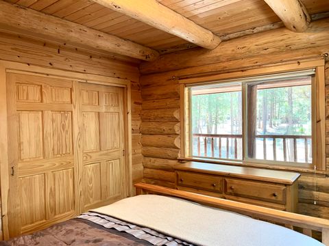 Tiny photo for 14177 Whitewater Loop, La Pine, OR 97739 (MLS # 220208171)