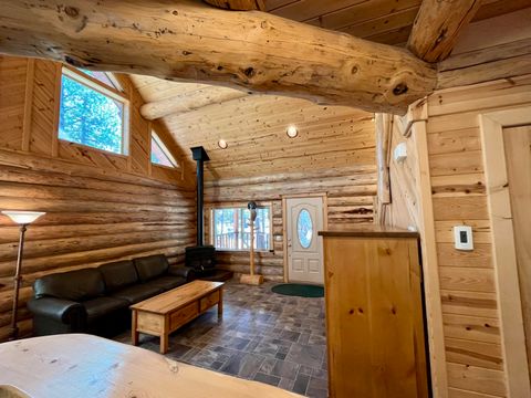 Tiny photo for 14177 Whitewater Loop, La Pine, OR 97739 (MLS # 220208171)