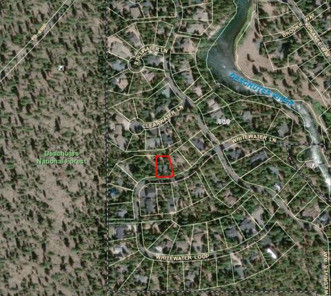 Tiny photo for 14177 Whitewater Loop, La Pine, OR 97739 (MLS # 220208171)