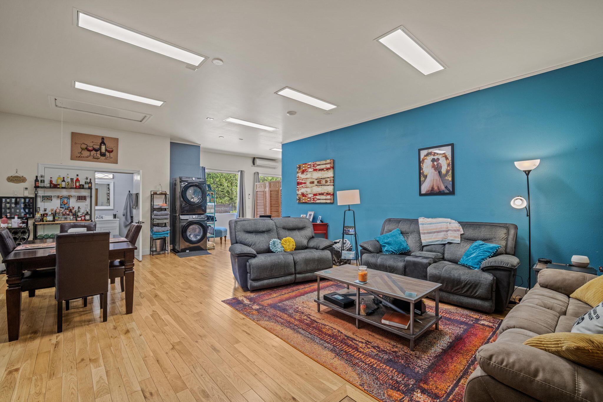 Pinewood Country Est - Residential