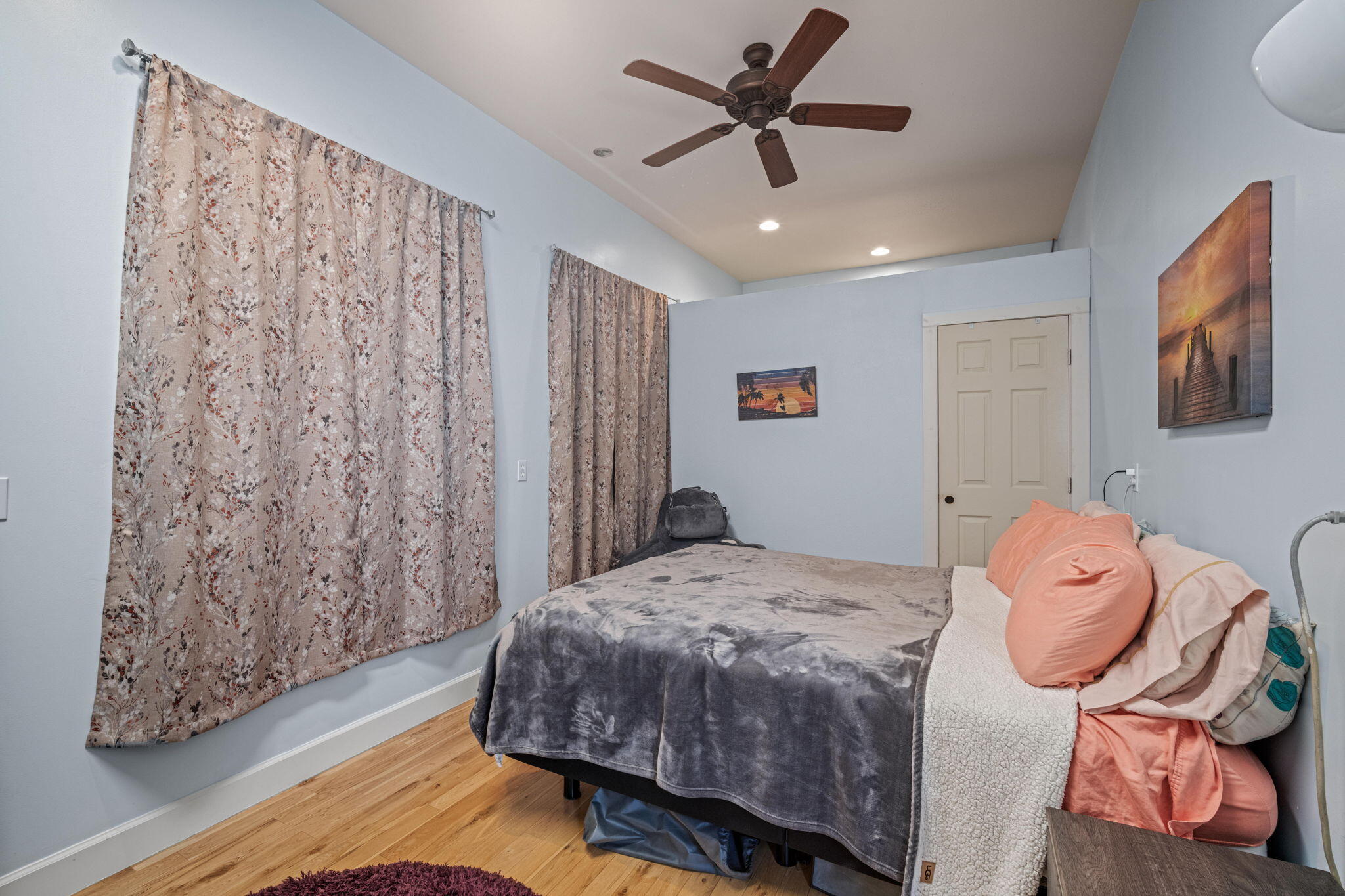 Pinewood Country Est - Residential