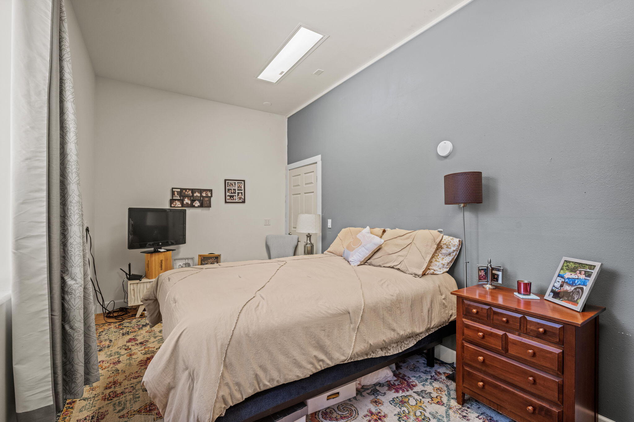 Pinewood Country Est - Residential