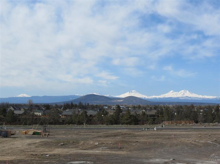 Vista Meadows - Residential