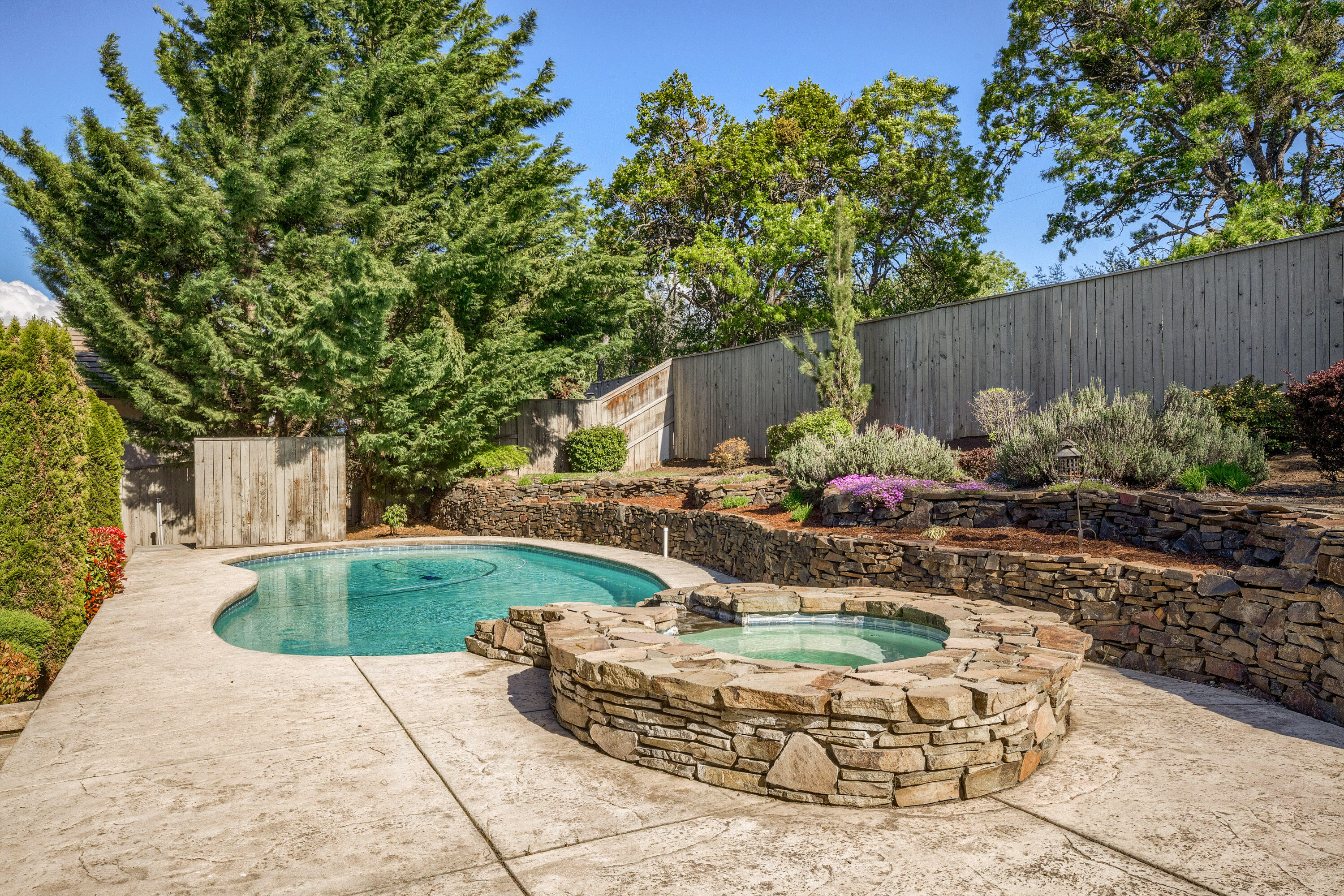 Heights At Hillcrest Phase 1, The - Residential