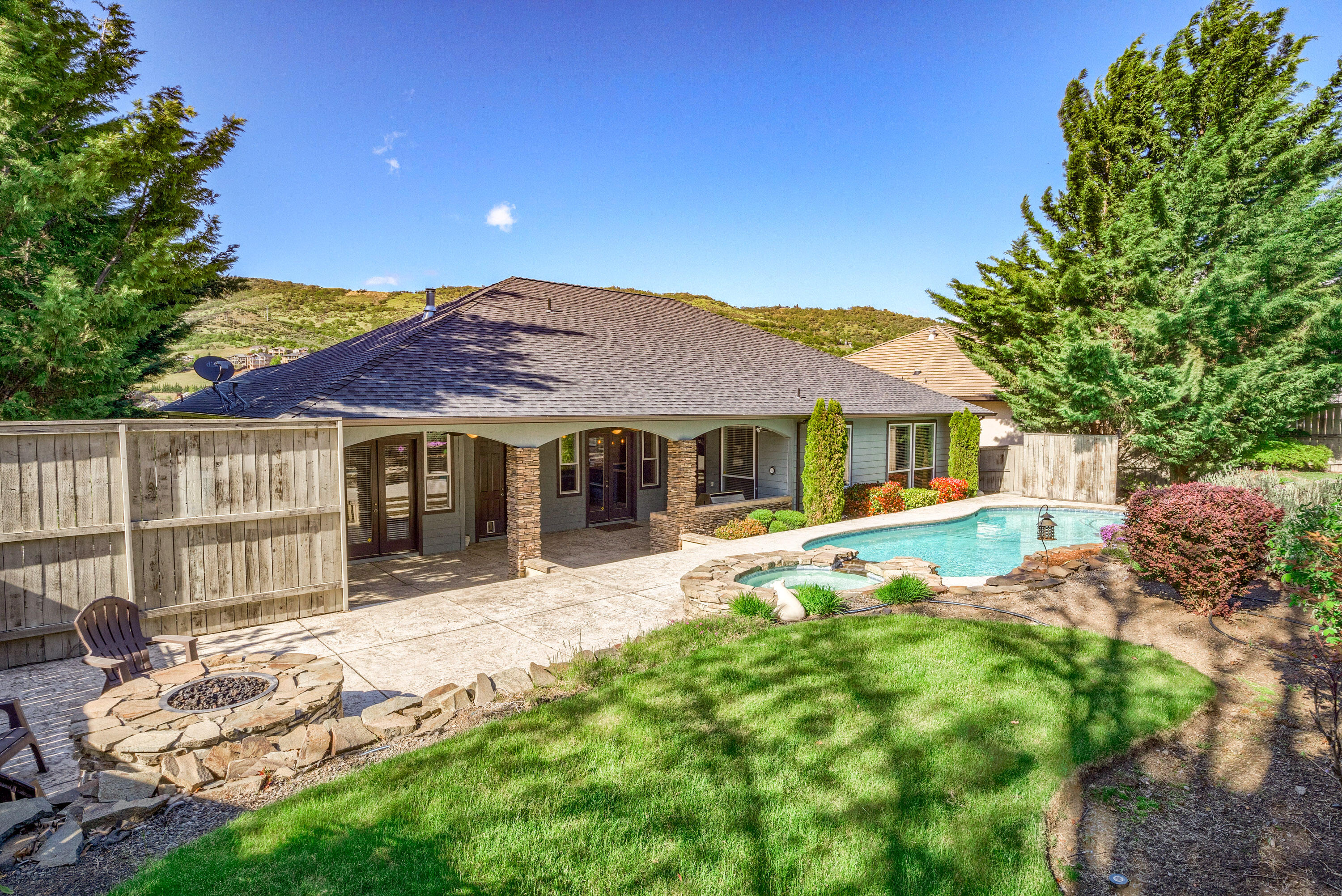 Heights At Hillcrest Phase 1, The - Residential