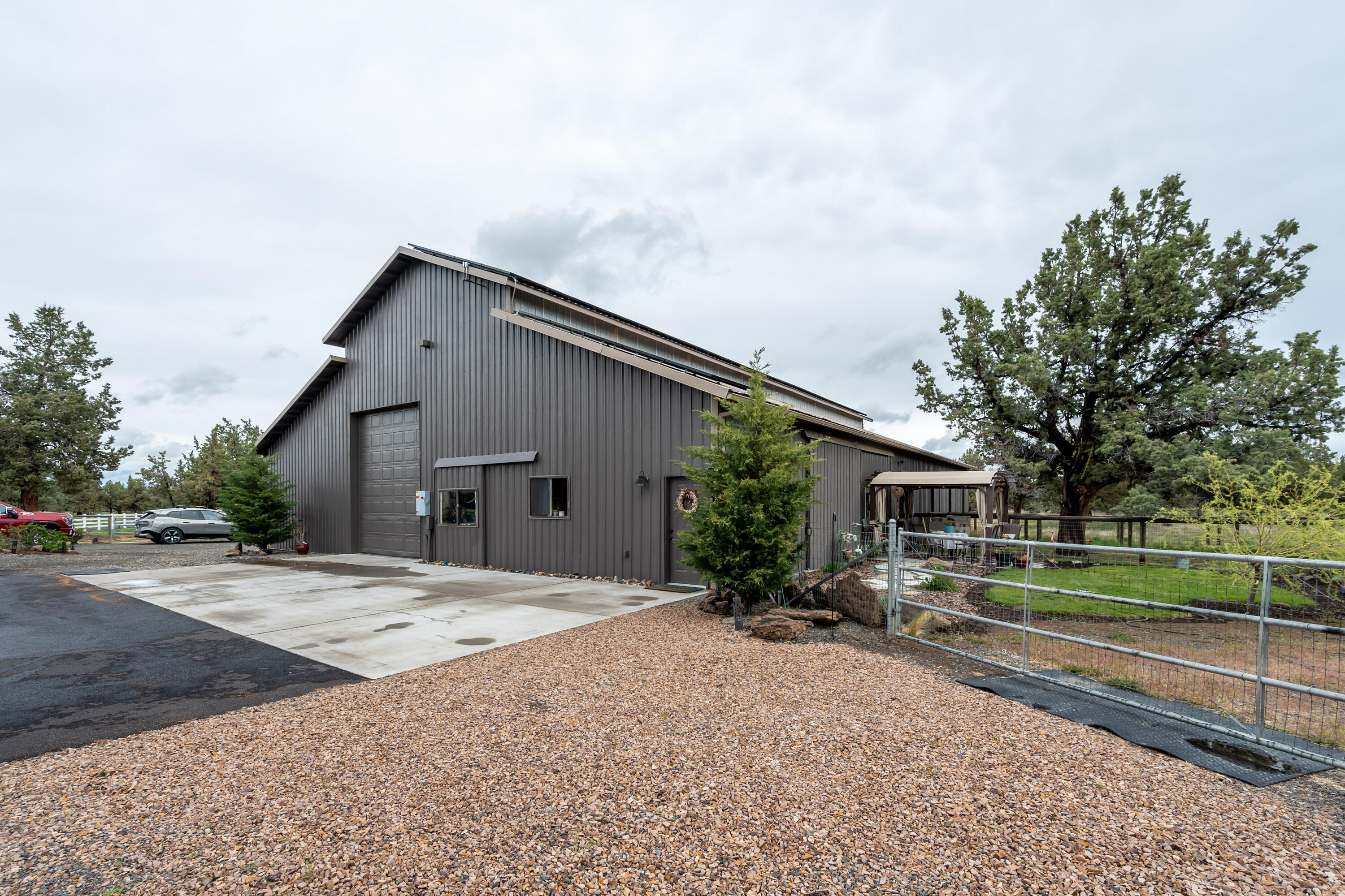 West Powell Butte Es - Residential