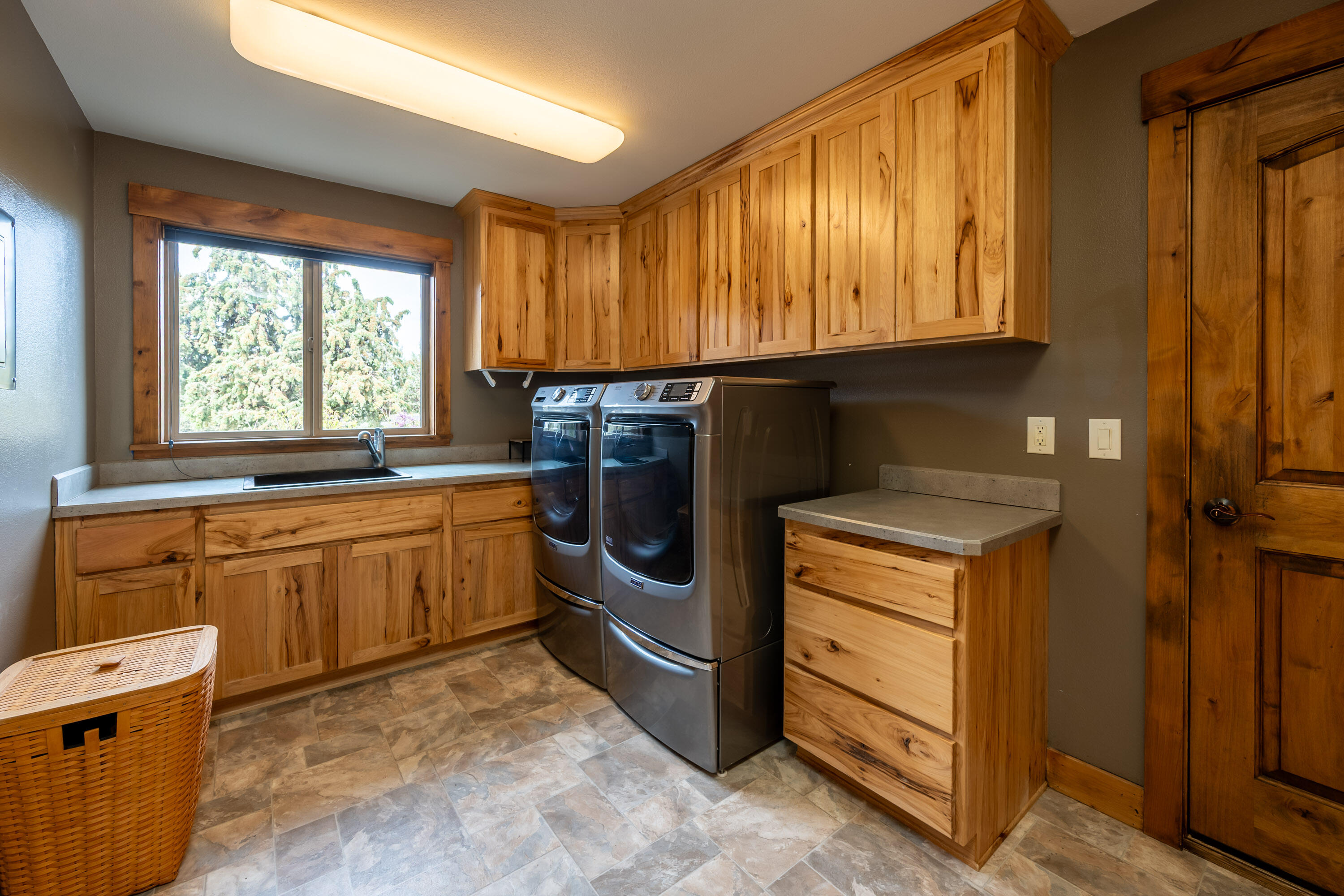 West Powell Butte Es - Residential