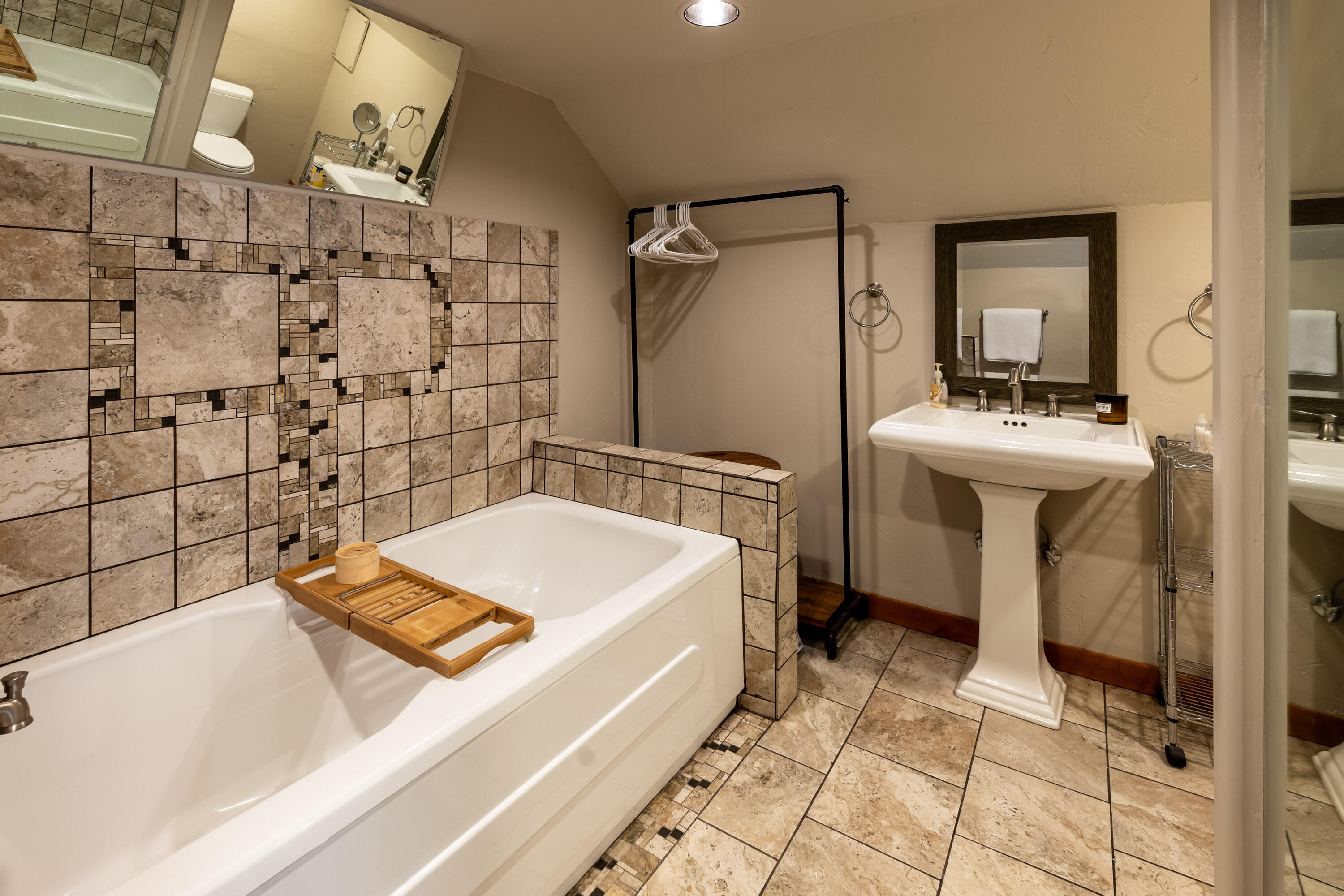 West Powell Butte Es - Residential