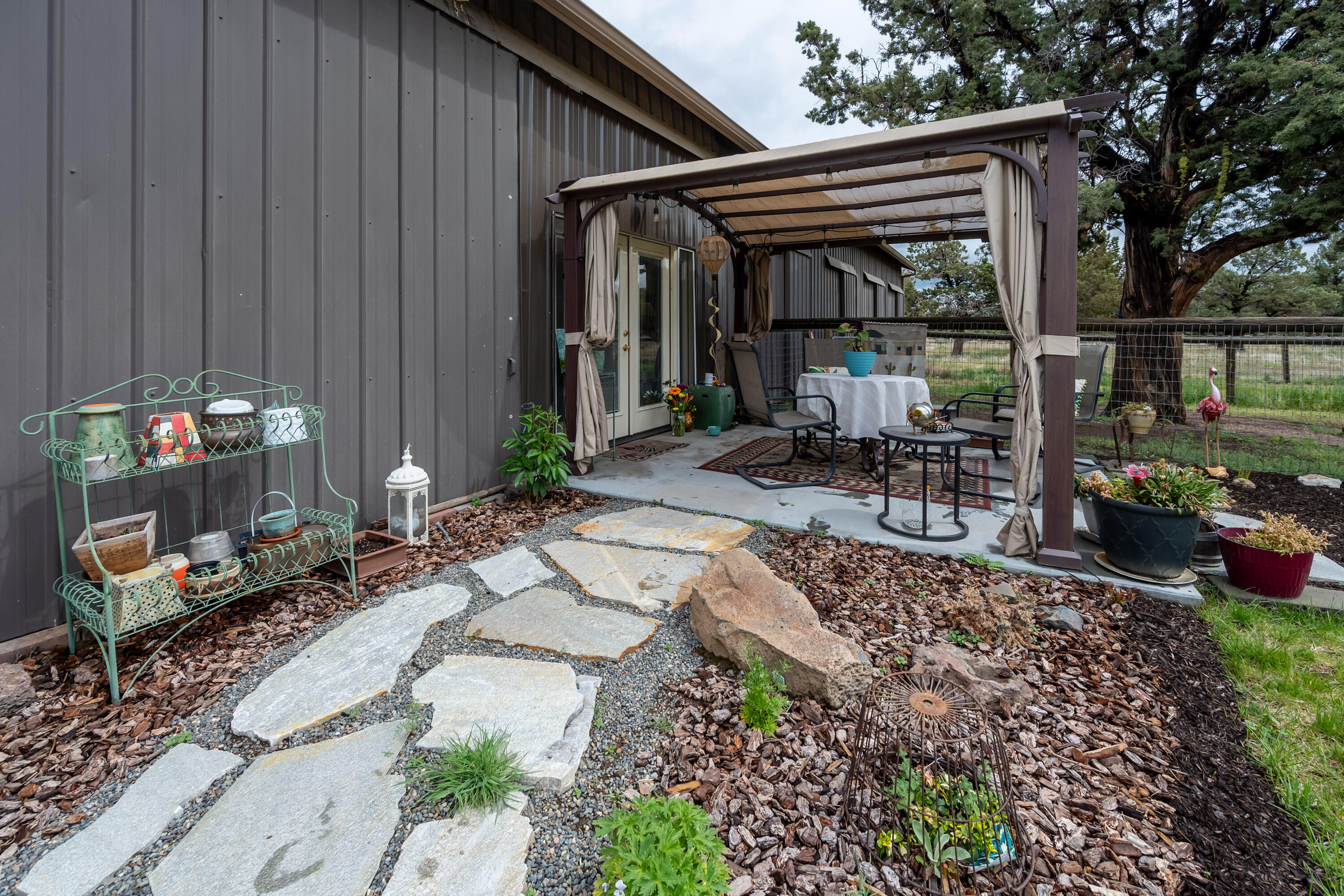 West Powell Butte Es - Residential