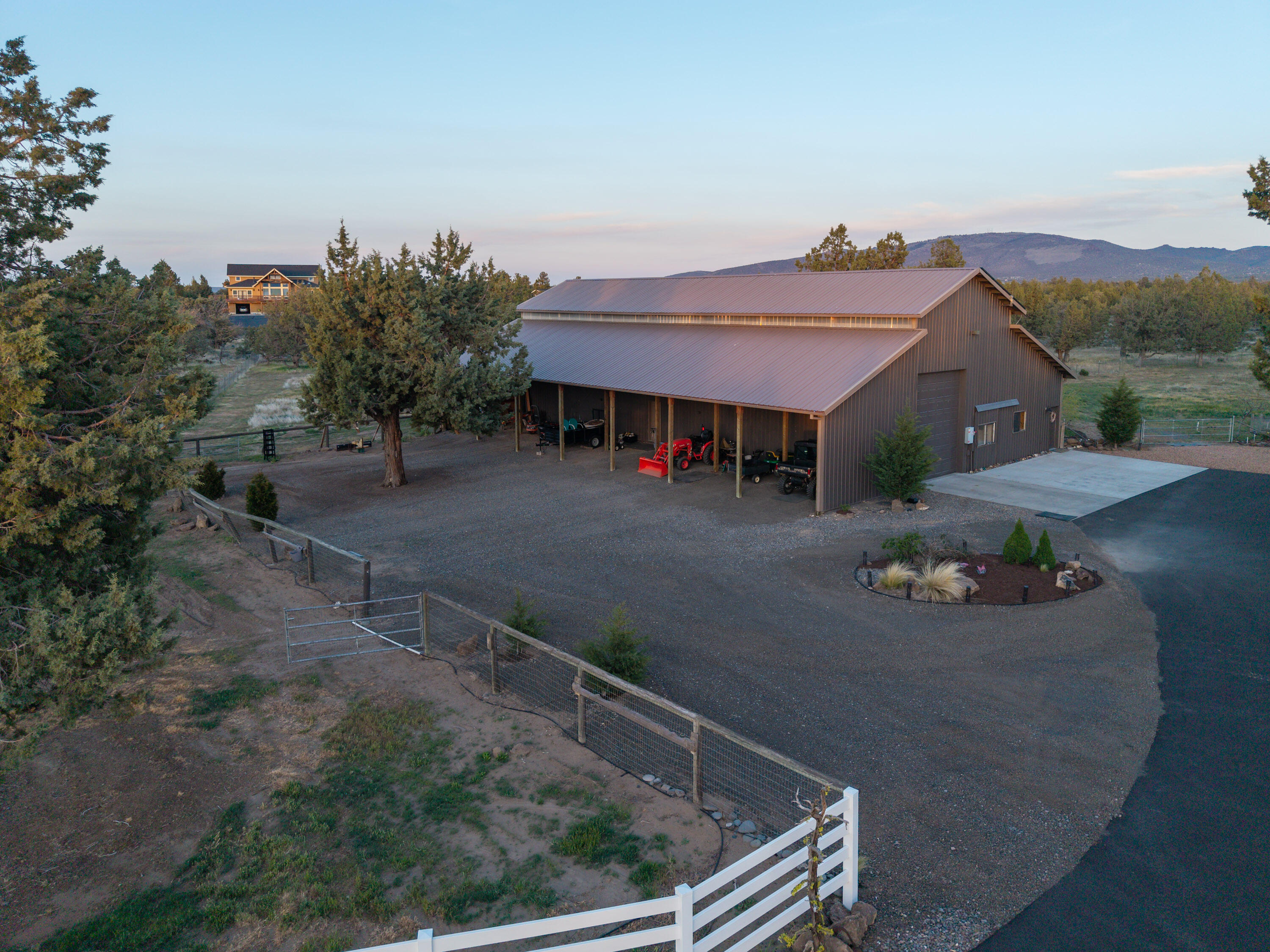 West Powell Butte Es - Residential