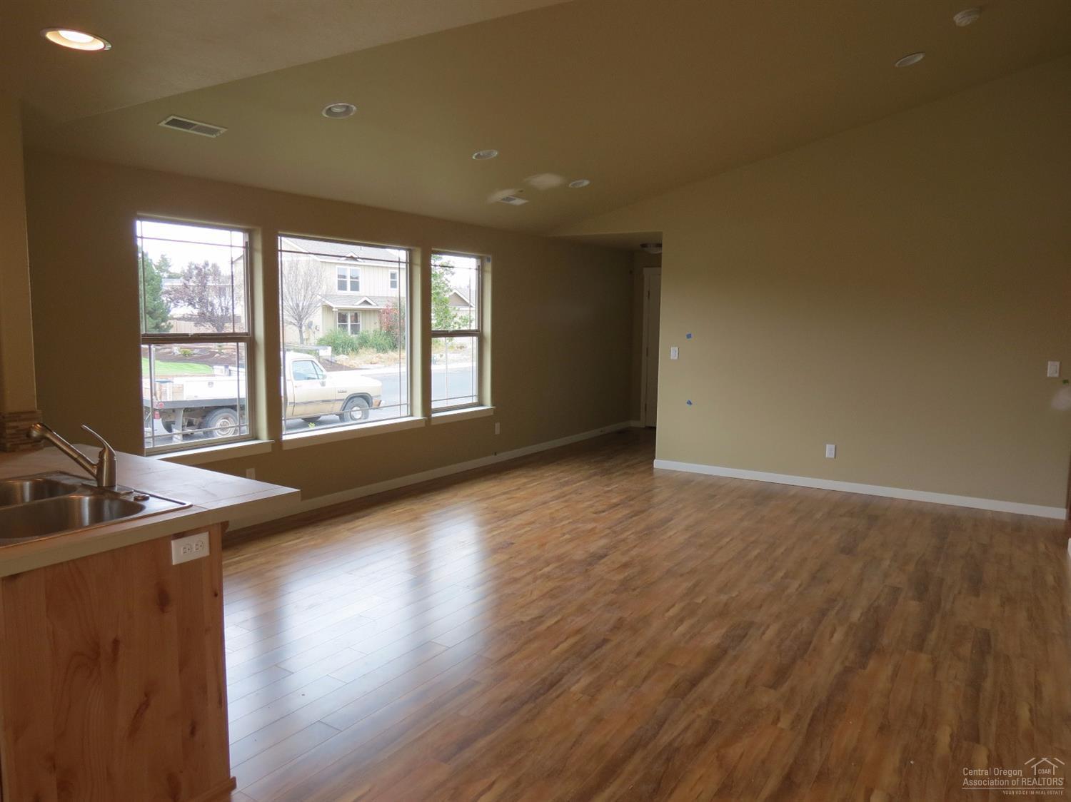 Julina Park - Residential