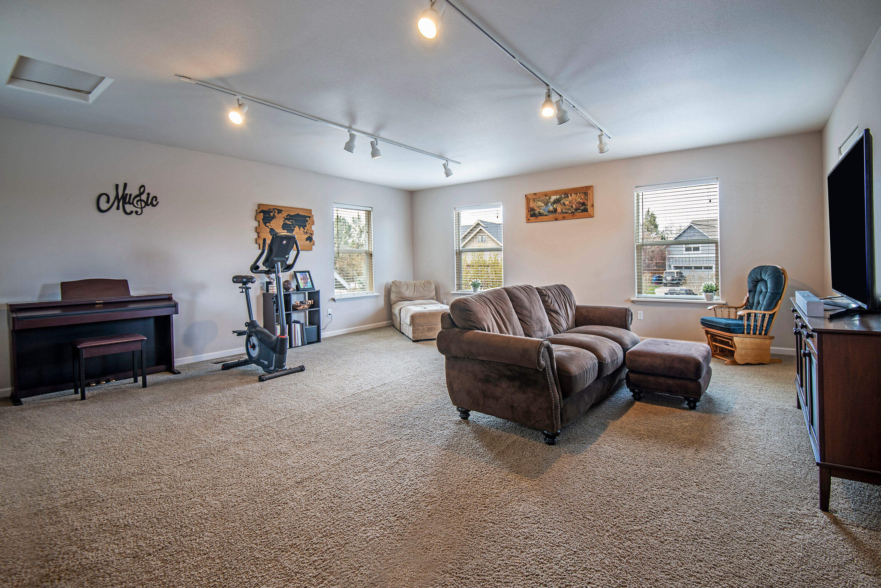 Canal Crossing - Residential