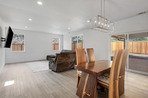 Tiny photo for 1185 Orange Blossom Drive, Klamath Falls, OR 97601 (MLS # 220217153)