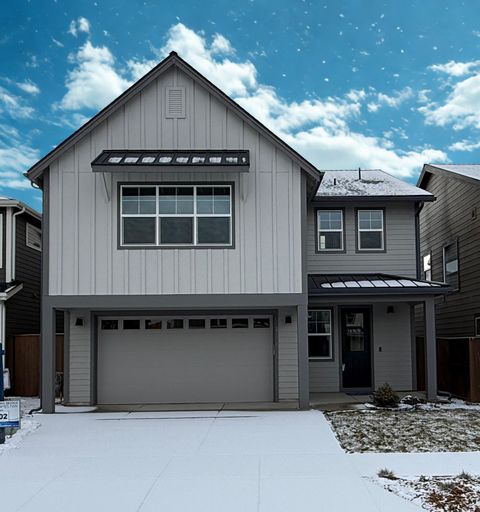 Photo of 21416 SE Krakatoa Court #Lot 102, Bend, OR 97702 (MLS # 220215617)