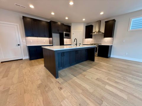 Tiny photo for 21416 SE Krakatoa Court #Lot 102, Bend, OR 97702 (MLS # 220215617)