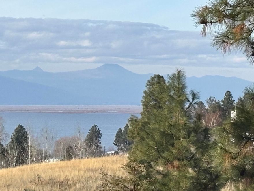 Fantastic views of Agency Lake. Come build your dream home here.  Wonderful birding, hiking, fishing all within minutes of your front door.  Build an short term rental for guests that visit Crater Lake National Park.    Visit Sky Lakes and Mountain Lakes Wilderness area for hiking.  World class fly fishing at your fingertips.  Located on a cul de sac for low traffic.