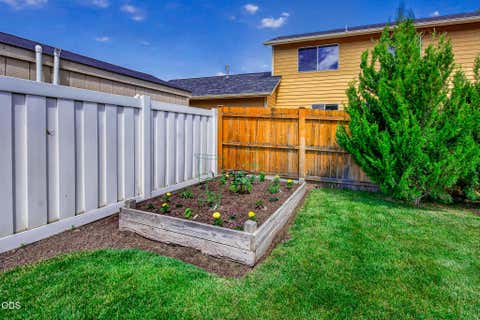 Tiny photo for 2990 NE Wells Acres Road, Bend, OR 97701 (MLS # 220222716)