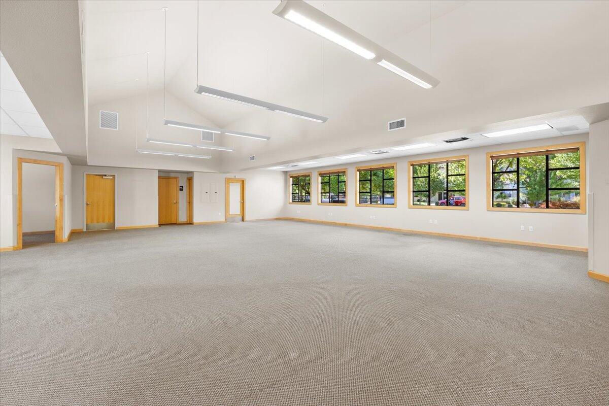 Navigators Landing - Commercial Lease