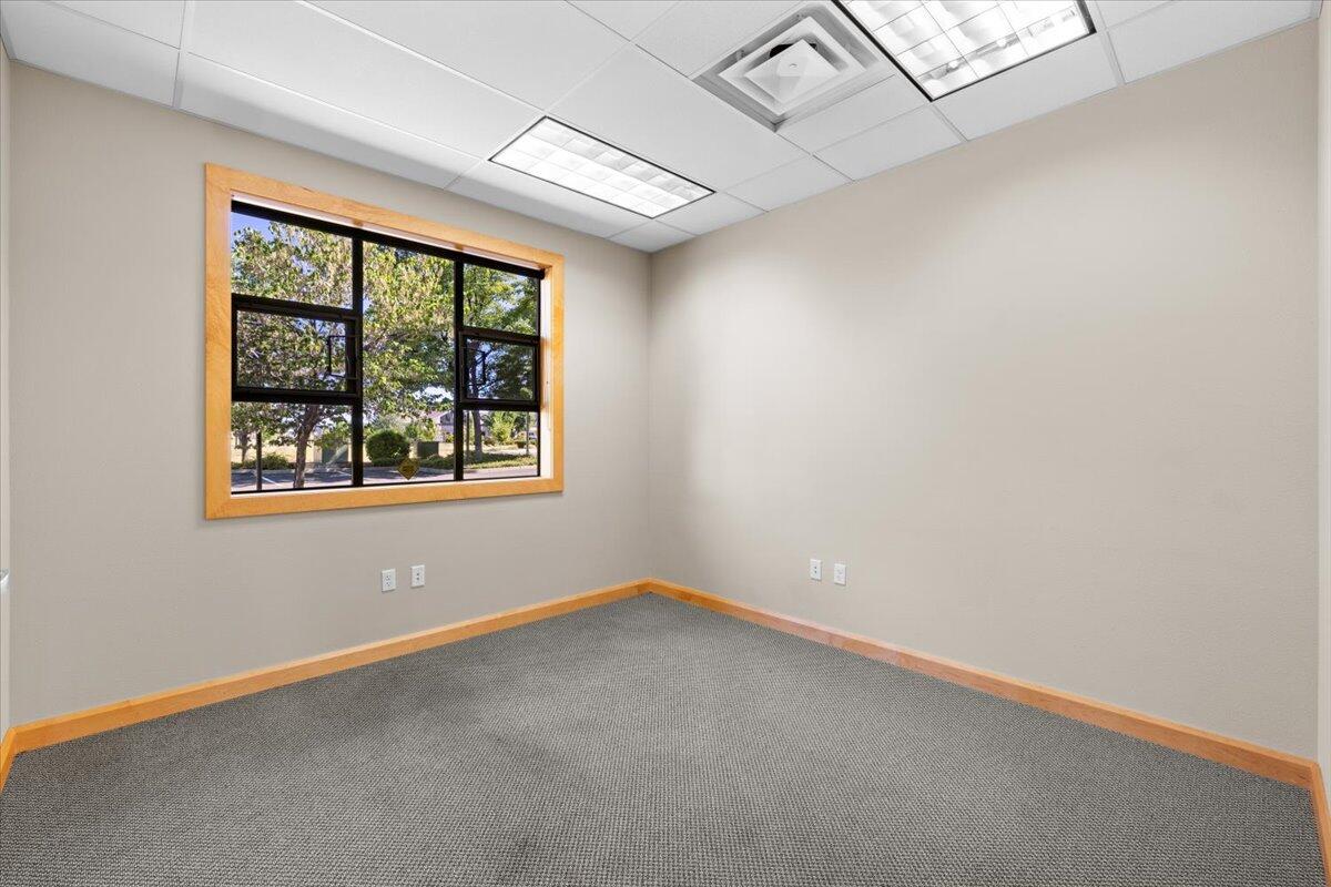 Navigators Landing - Commercial Lease