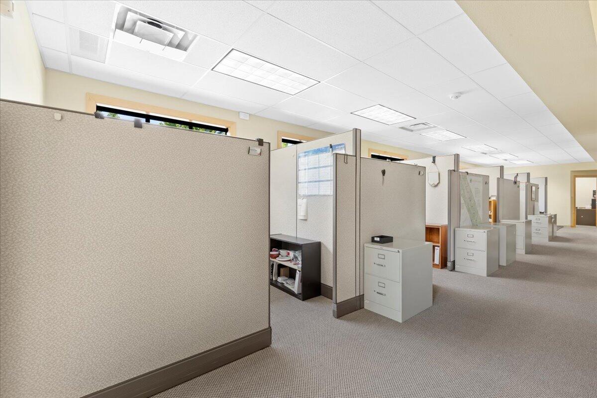 Navigators Landing - Commercial Lease