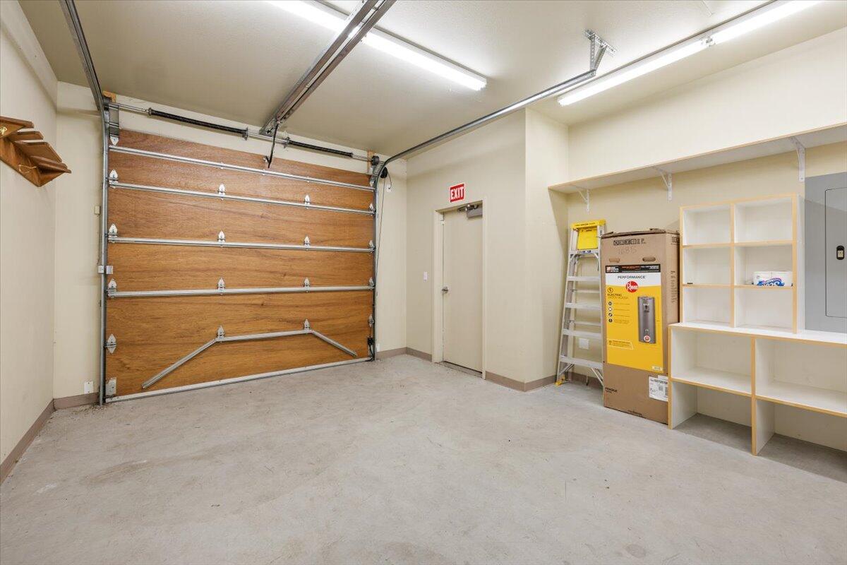 Navigators Landing - Commercial Lease