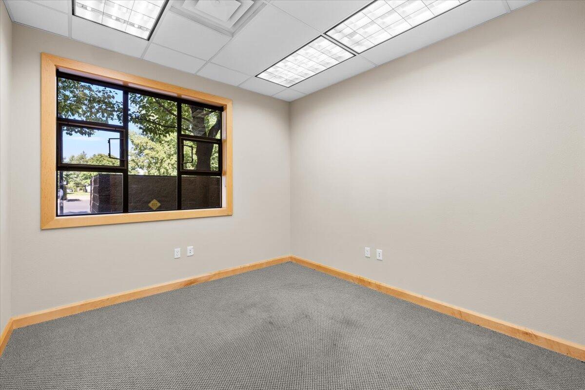 Navigators Landing - Commercial Lease