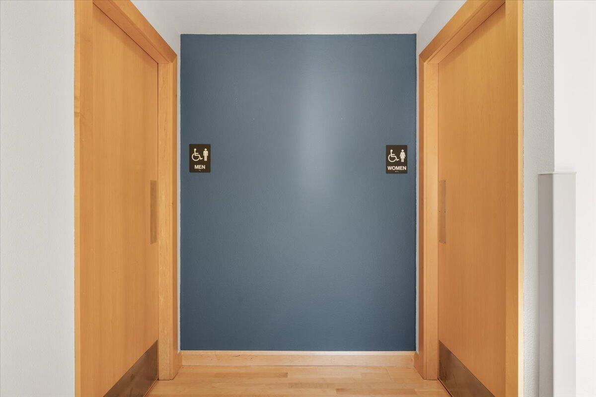 Navigators Landing - Commercial Lease