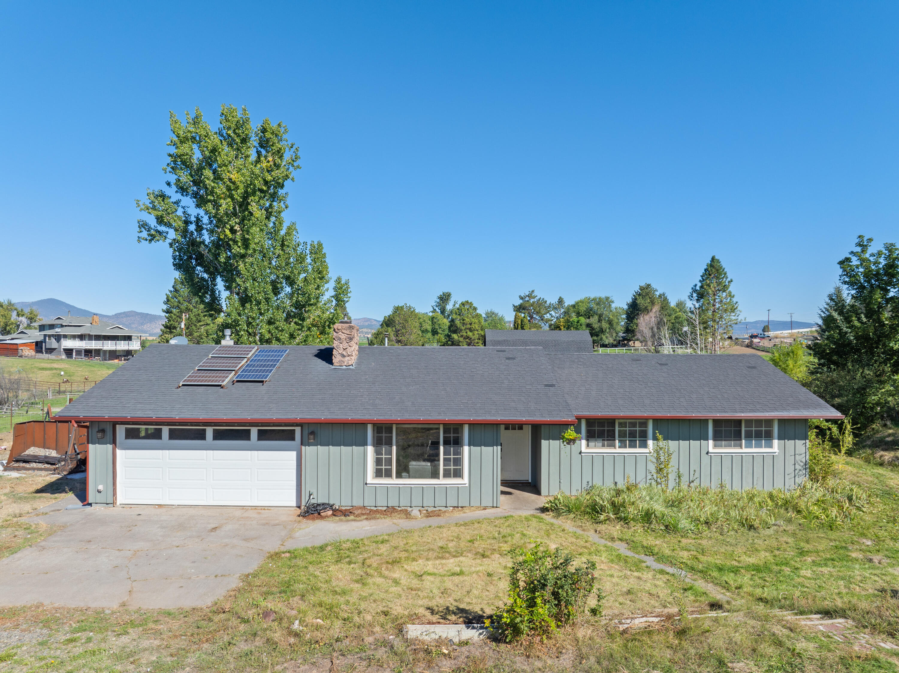 873 N West Hills Road