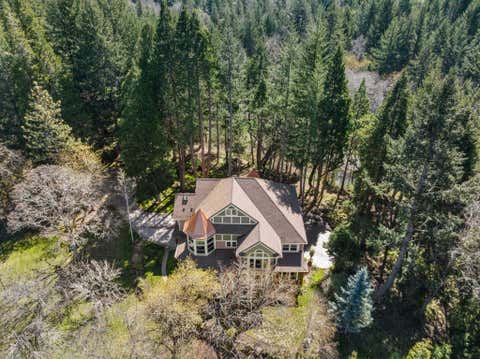 Tiny photo for 9530 S F Little Butte Road, Eagle Point, OR 97524 (MLS # 220225915)