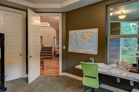 Tiny photo for 9530 S F Little Butte Road, Eagle Point, OR 97524 (MLS # 220225915)