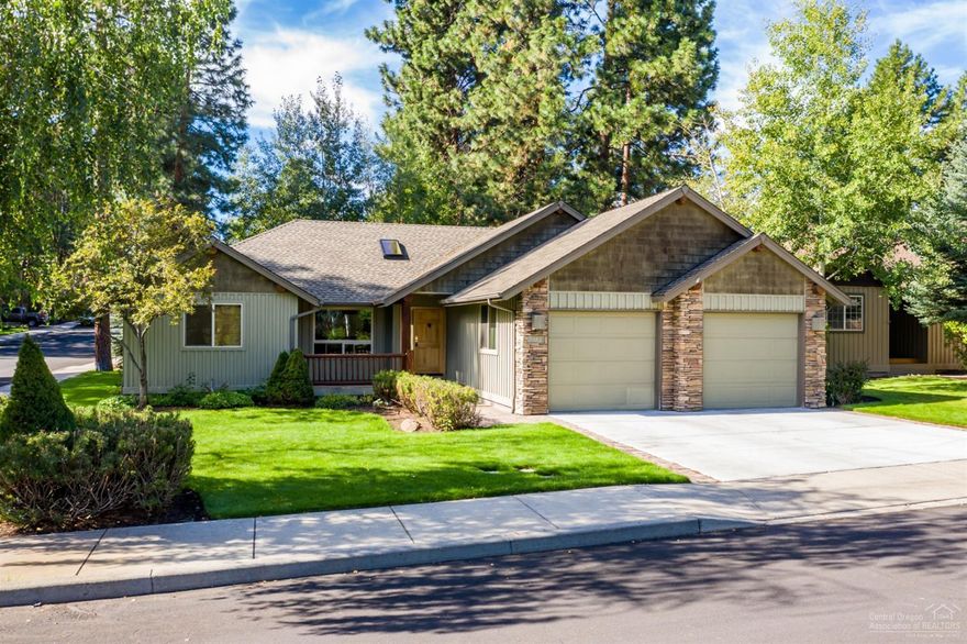 <b>SINGLE</b> level lodge style home located on a nice interior corner lot in desirable <b>Mountain Pines</b> built by Schumacher Construction. Inviting covered front porch. Amenities include great room floor plan with vaulted wood ceilings &amp; log beam accents, a stacked stone gas fireplace with mantle. Wonderful master and auxiliary bedroom separation with pine trim doors. Kitchen features include slate flooring, some stainless appliances, tile countertops and knotty alder cabinets. Mountain Pines is situated along the 5th fairway of Bend Golf &amp; Country Club. Quiet location, close to shopping, schools and parkway.