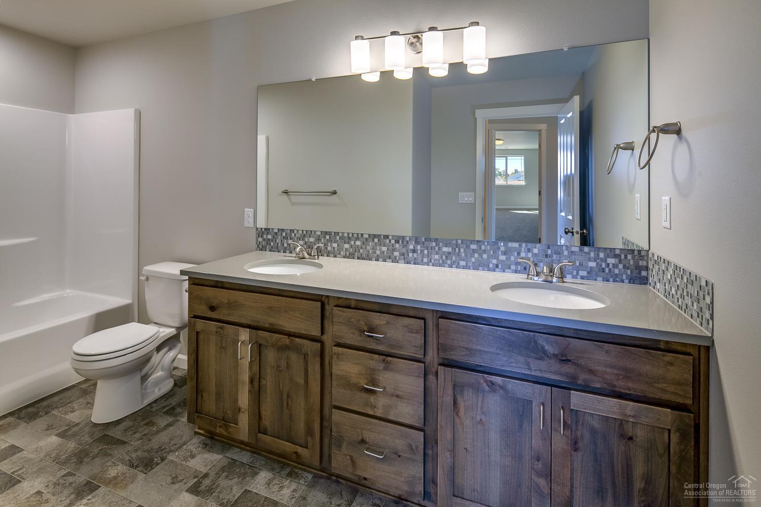 Fieldstone Crossing - Residential