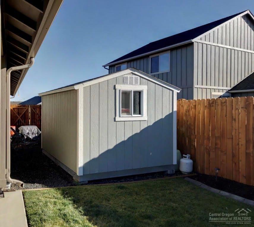 Julina Park - Residential