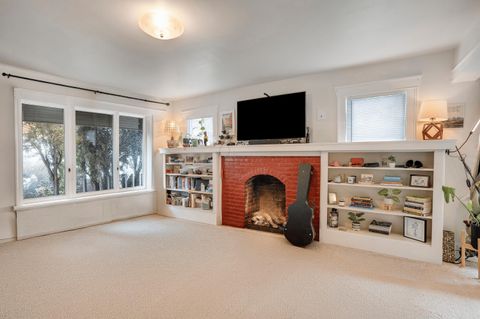 Tiny photo for 1605 NW 1st Street, Bend, OR 97703 (MLS # 220215684)