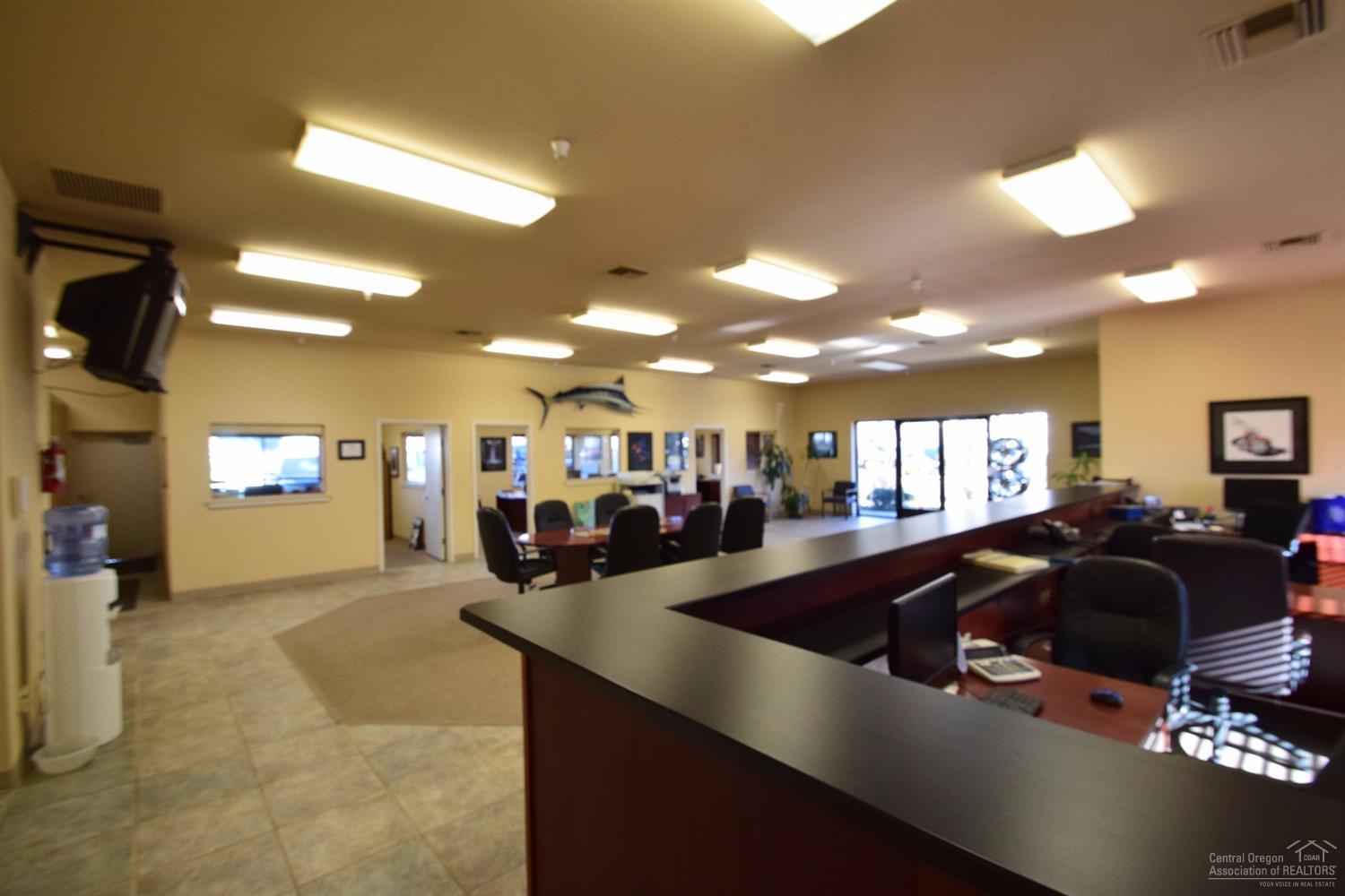 CLAB - Commercial Sale