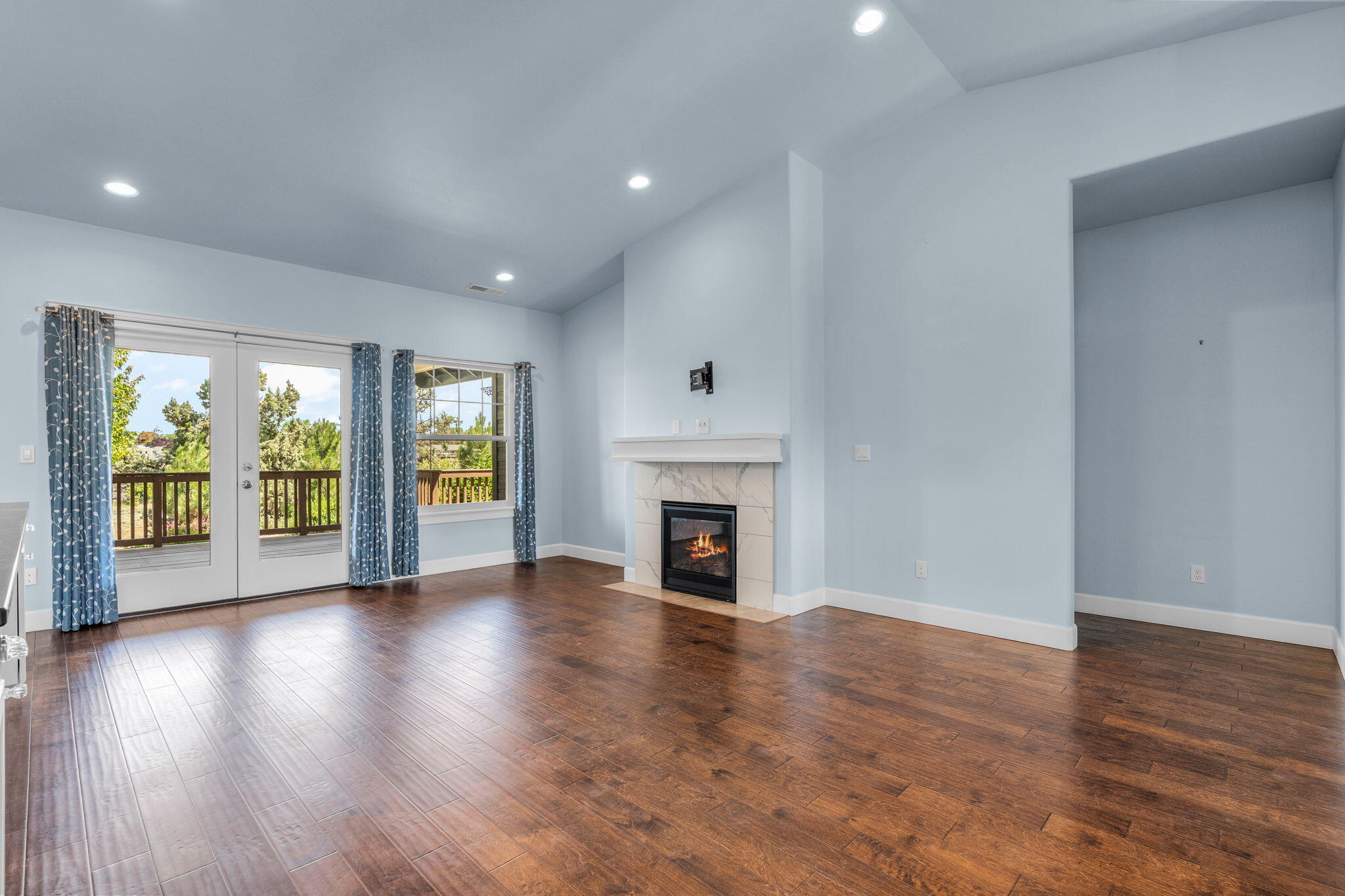 Canyon Rim Village - Residential