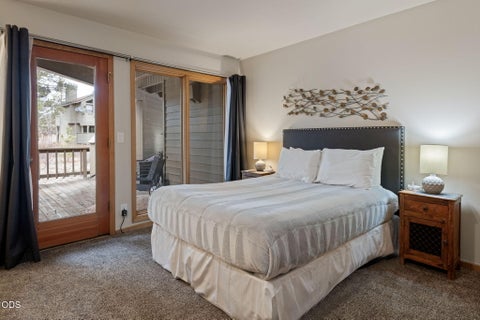 Tiny photo for 17926 Playoff Lane #3, Sunriver, OR 97707 (MLS # 220227195)