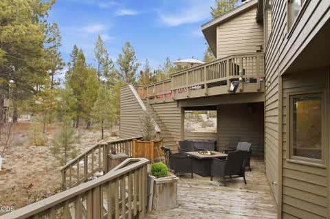Tiny photo for 17926 Playoff Lane #3, Sunriver, OR 97707 (MLS # 220227195)