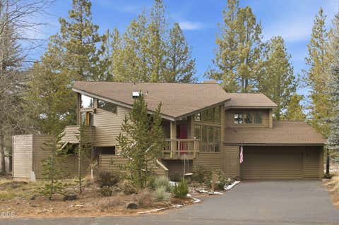 Photo of 17926 Playoff Lane #3, Sunriver, OR 97707 (MLS # 220227195)