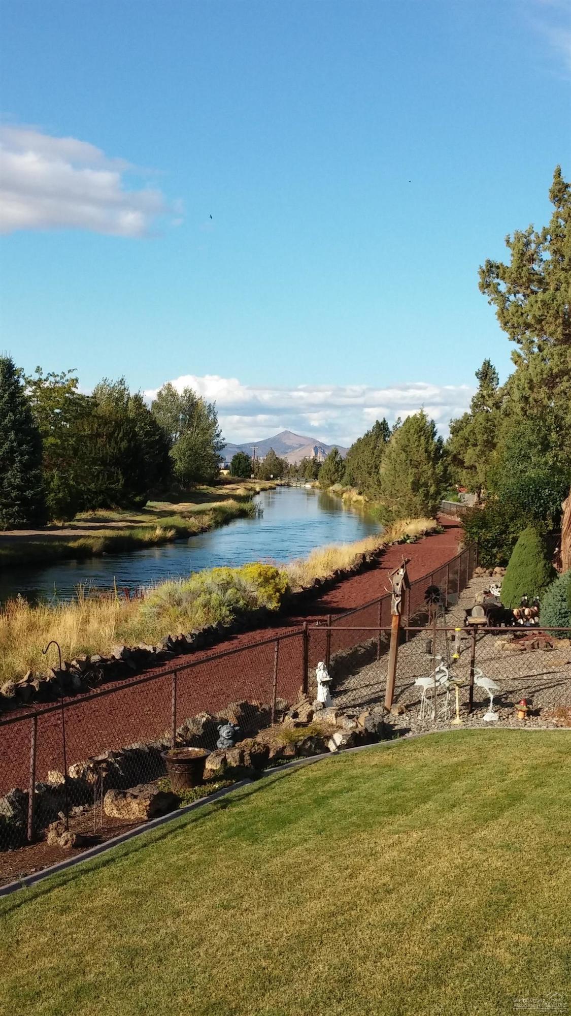 Greens At Redmond - Residential