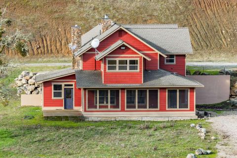 Tiny photo for 4760 Galls Creek Road, Gold Hill, OR 97525 (MLS # 220213118)