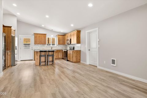 Tiny photo for 1023 NE Crista Court, Prineville, OR 97754 (MLS # 220223056)