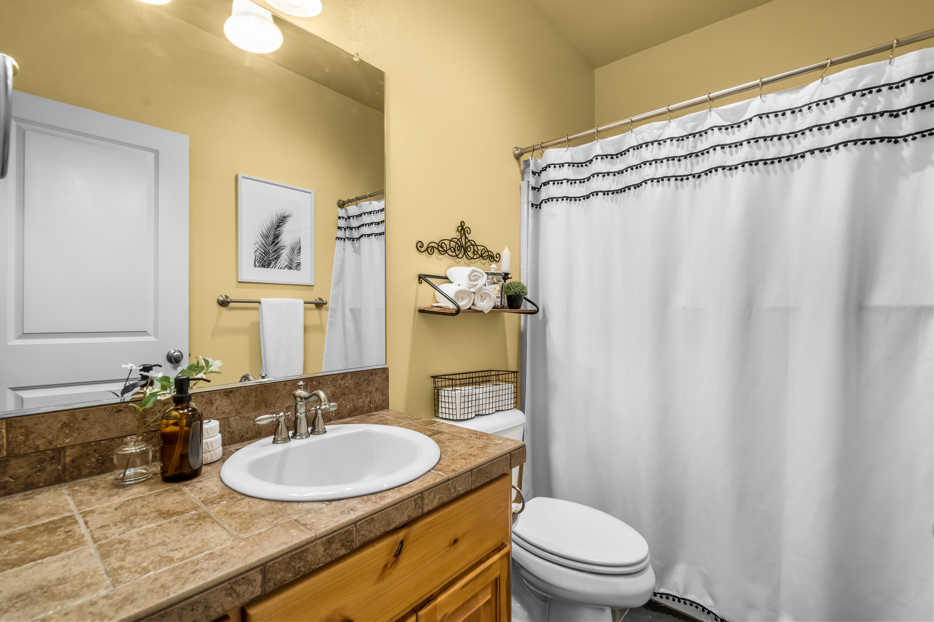 Lava Ridges - Residential