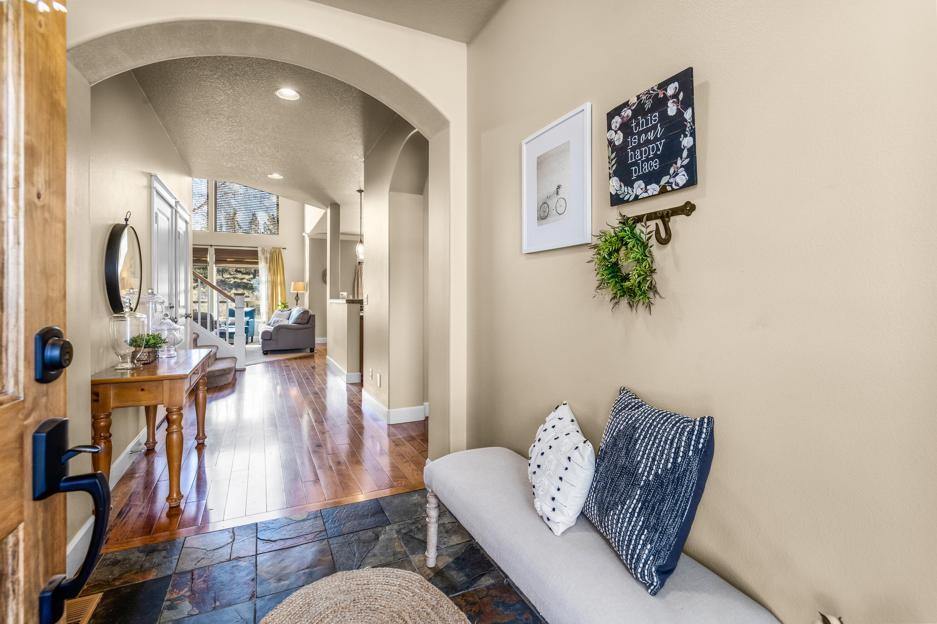 Lava Ridges - Residential