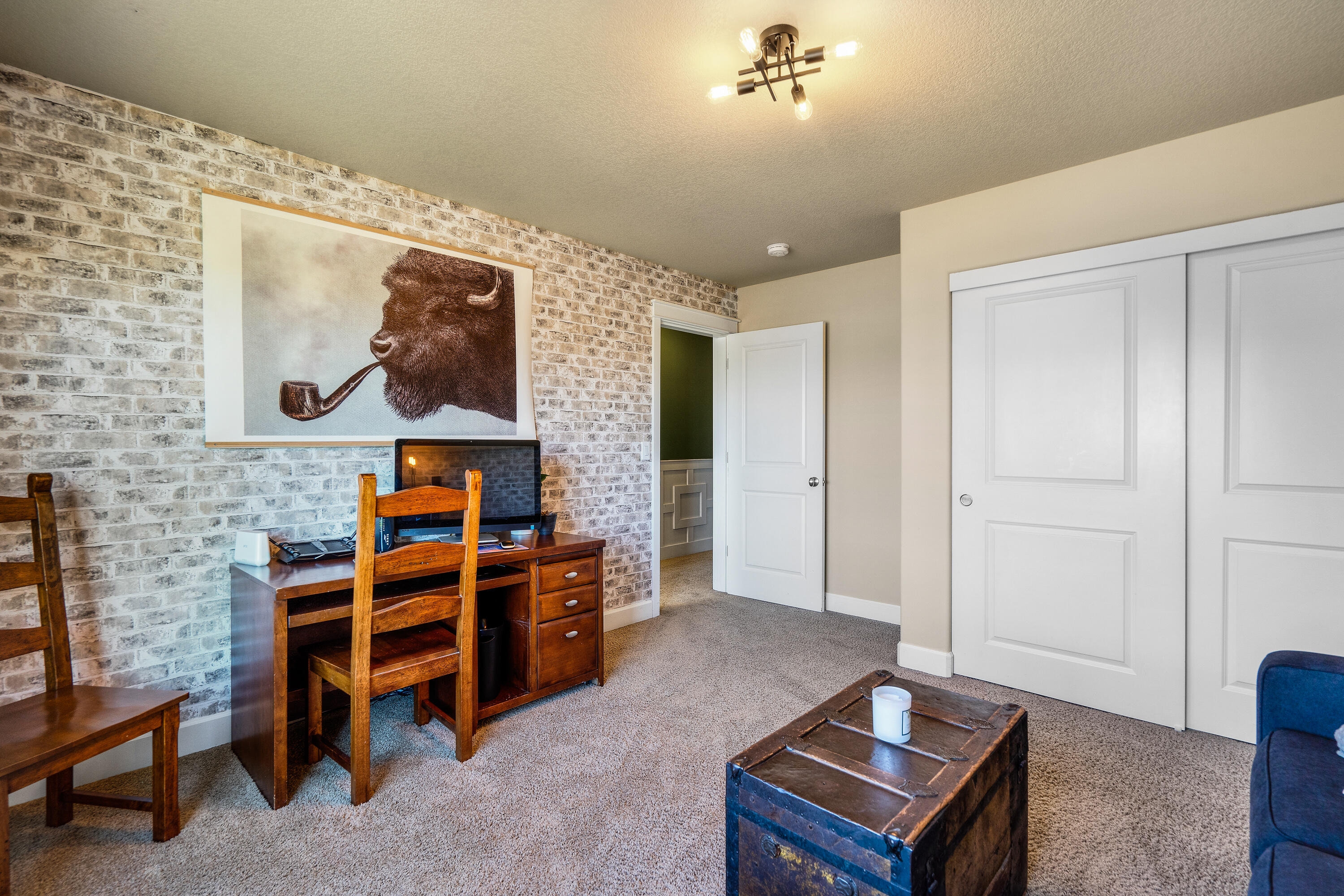 Lava Ridges - Residential