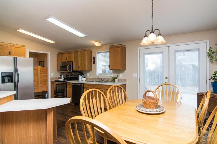 Ni Lah Sha Village - Residential