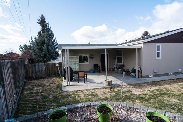 Ni Lah Sha Village - Residential